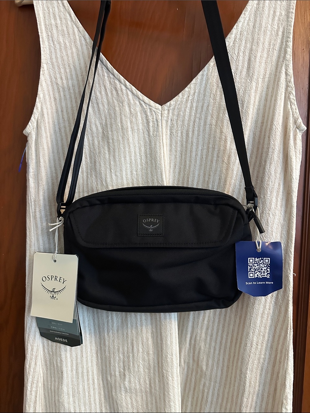 Osprey Aoede 1.5L purse/crossbody bag